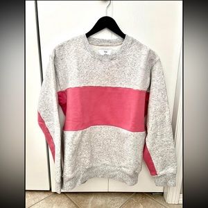 Aritzia Tna Cozy Fleece Perfect Crew Sweatshirt
